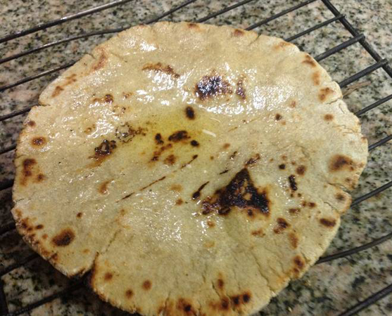 Home Made Bhakhri - 4 PCS